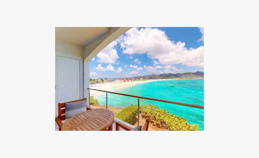 Beach Front Coastal Oasis