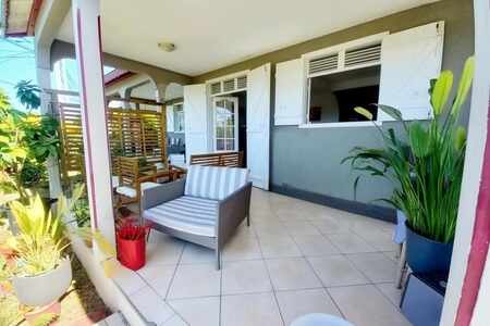 Maison de charme , 6 pièces Le Gosier (971)