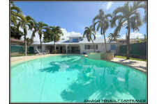 A Kourou (97310) Une Magnifique Propriete T7 De 221 m² -