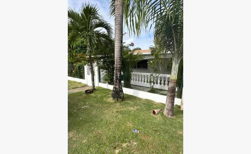 Villa à louer de type 4 avec Piscine sur Kourou 2300Eur