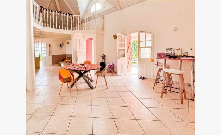 Villa Prestige - T4 - 170 m² sur 1 895 m² de terrain Le