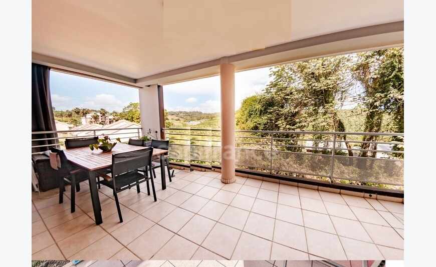 Appartement 4 pièces Le Robert (972)