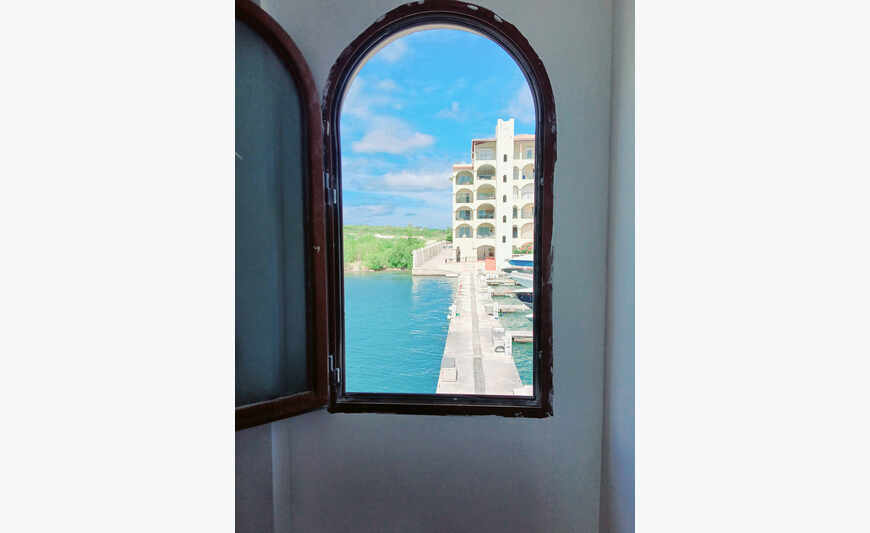 Unique TOUR vue mer 180°avec ponton privé