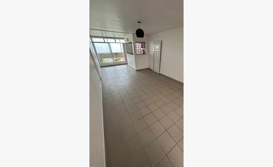 Appartement Le Lamentin 3 pièce(s) 59.85 m2