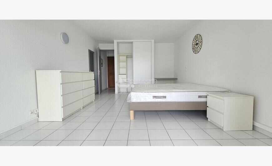 Proche Marigot - A Louer Studio Meuble