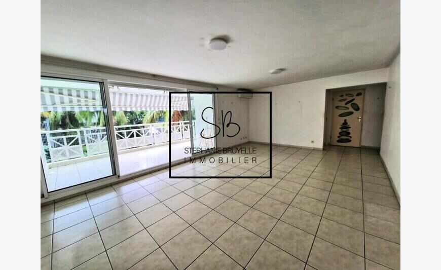 Fort-De-France: Exclusivité: Bel appartement T4
