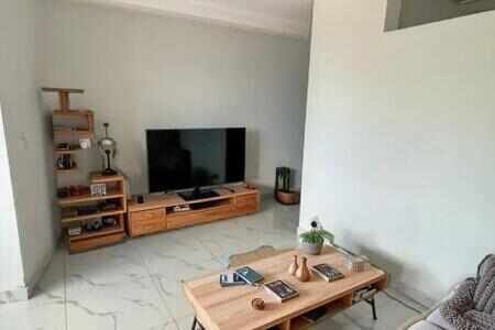 Bellevue studio at the