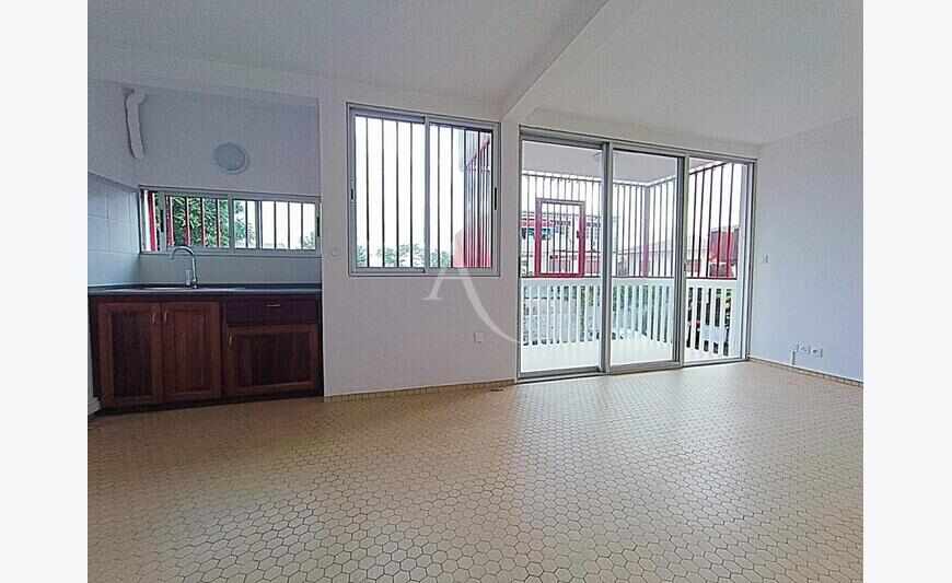 Appartement Duplex de type 3 au centre-ville de Cayenne