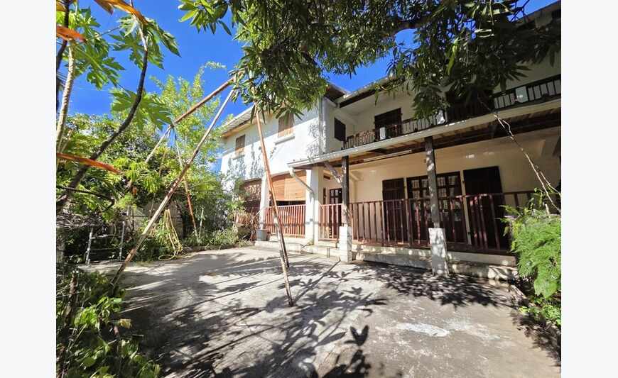 Rare - Grande Villa avec Dépendance - Centre-Ville au Calme