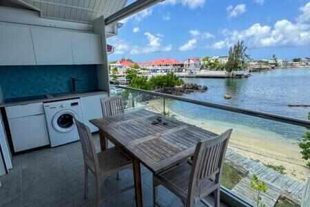 Bel appartement T3 en duplex avec vue mer