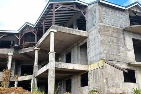 Maison 15 pièces Saint Claude (971)