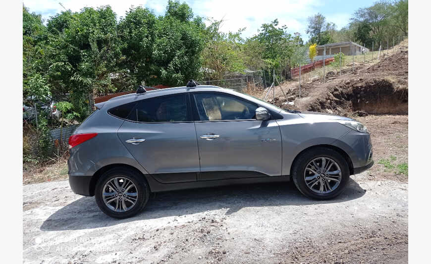 HYUNDAI IX35 BLUE DRIVE