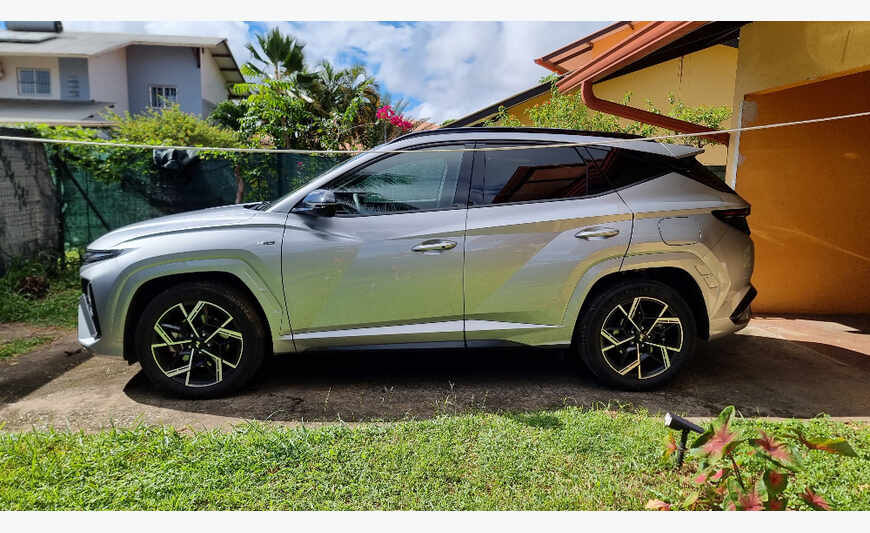 Hyundai tucson phase 4 hybride 215ch