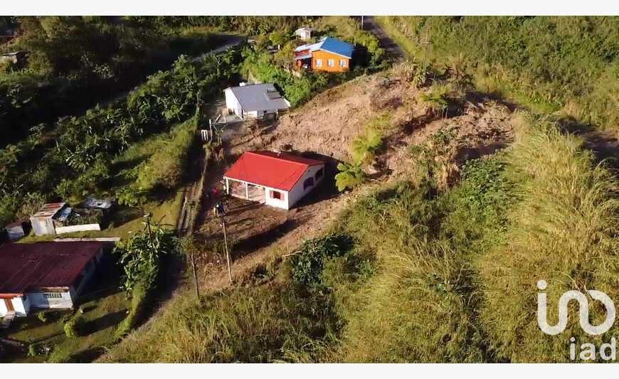 Terrain à bâtir 695 m²