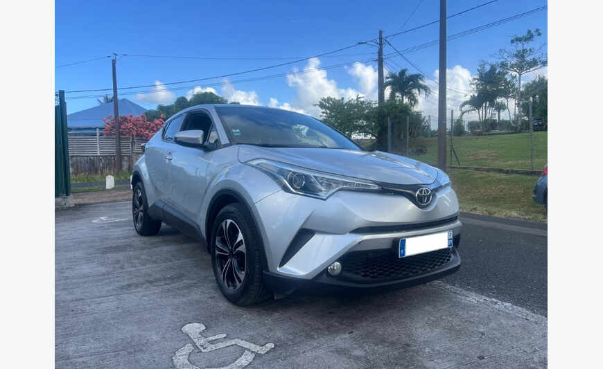 TOYOTA CH-R Automatique