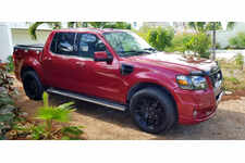 Ford Explorer Sporttrac
