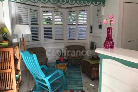 Maison Sainte Anne Martinique