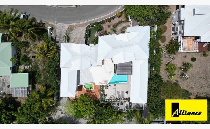Villa individuelle regrouprant 5 appartements