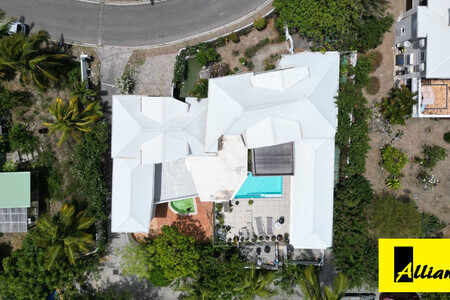 Villa individuelle regrouprant 5 appartements