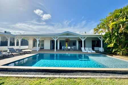 En Exclusivite - - Villa De Prestige Meublee Avec Vue Mer -