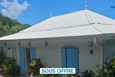 Coup de cœur pour cette maison F5 à l'Anse à L'Ane aux