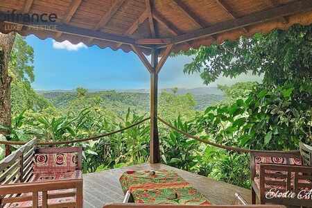 Propriété vue montagnes 12 pièces composée d'une villa et 1