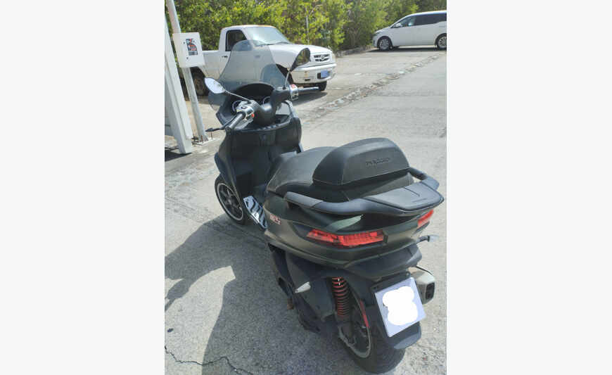 Piaggio MP3 500