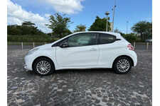 Peugeot 208, 1l6 HDI