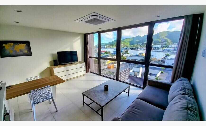 A-113 | Modern 1-Bedroom at The Hills Residence