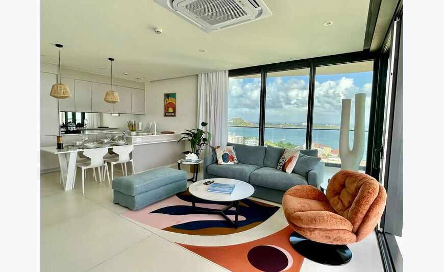 Gorgeous 2-Bedroom Fourteen Mullet Bay