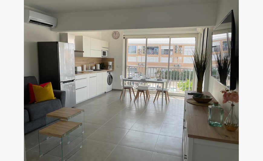 JOLI APARTEMENT MEUBLE T2 A LA BAIE NETTLE