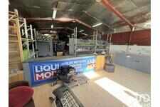 Local d'activités 692 m²