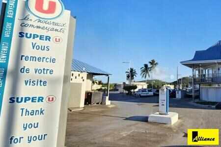 ensemble de murs commerciaux loués