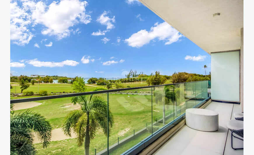 Stunning 1-bedroom apartment at 14 Mullet Bay