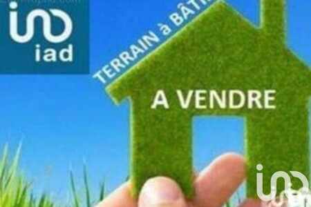 Terrain 4 713 m²