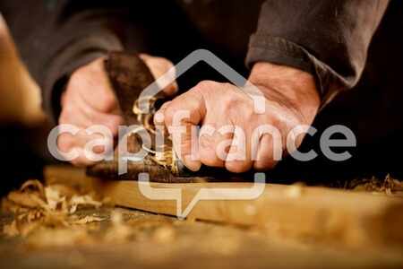 Saint Louis (97421) Fonds de commerce menuiserie - Murs