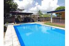 sur Macouria belle villa avec piscine