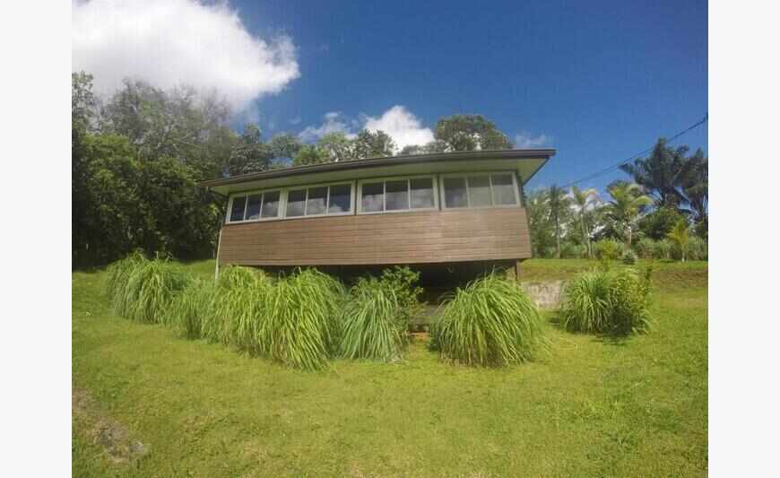 Maison en bois T2 à Matoury sur la Désirée