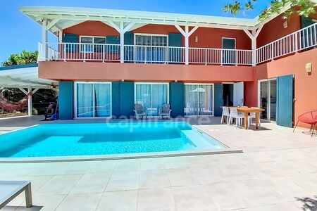 Villa 3 Bedrooms + Studio With Sea View And Pool On Oyster