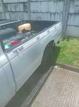 Mazda b2500
