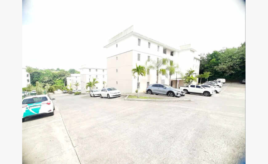 d'un appartement T3 (61 m²) au Lamentin Belle Pépite