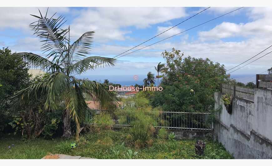 Terrain constructible exceptionnel 587m² avec vue mer et 2