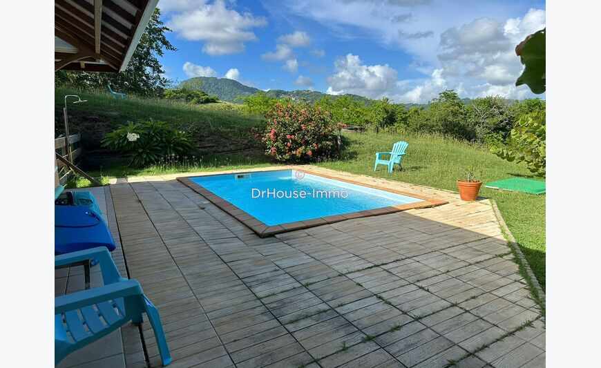Belle Villa T4 avec Piscine - Cap Est