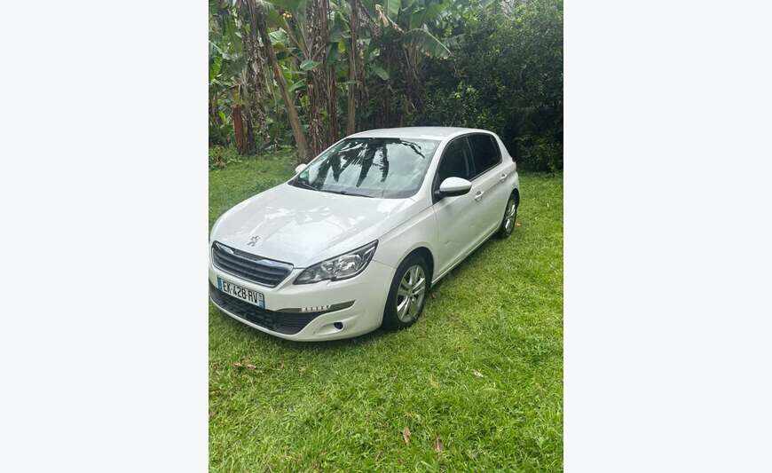 Peugeot 308 1.2 Thp 130ch Essence Automatique