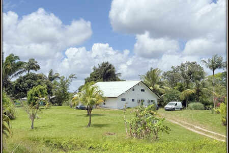 A Sinnamary Une Magnifique Maison T4 De 193 m² Superficie