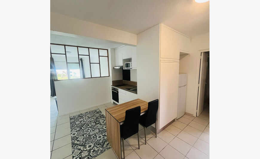 Appartement Le Lamentin 1 pièce(s) meublé 28.48 m2