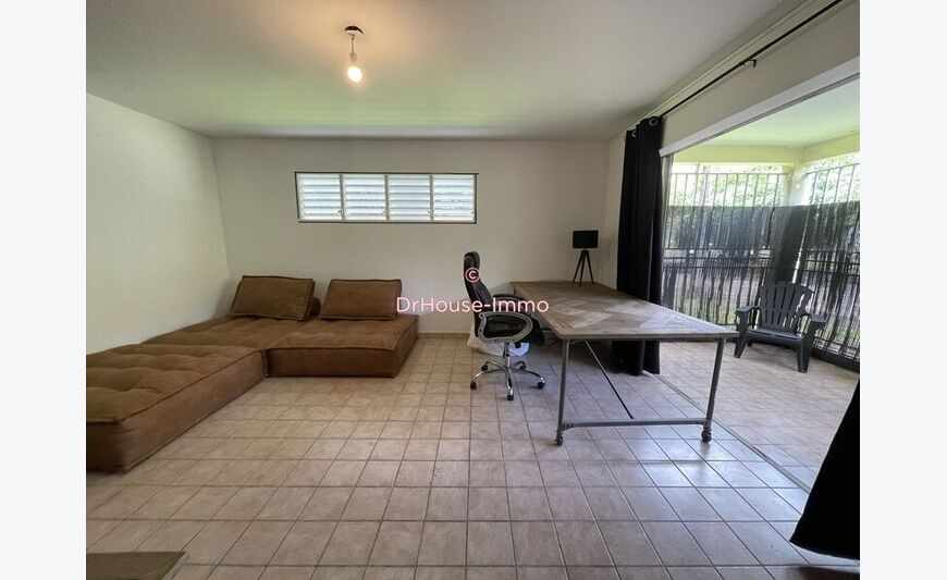 AppartementT3 de 59 m² au rez-de-chaussée