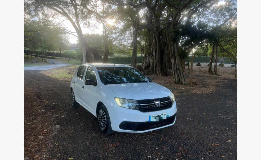 DACIA SANDERO ESSENCE 75 CV AM 2019 70 000KM