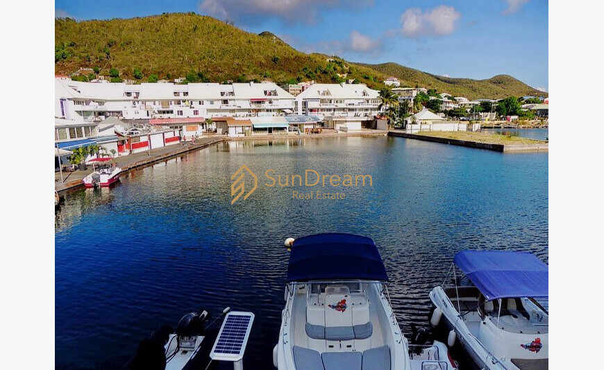 ? Baisse de prix T2 avec Terrasse et Vue Marina à Marigo