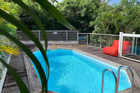 Cul de Sac T1 meublé avec terrasse